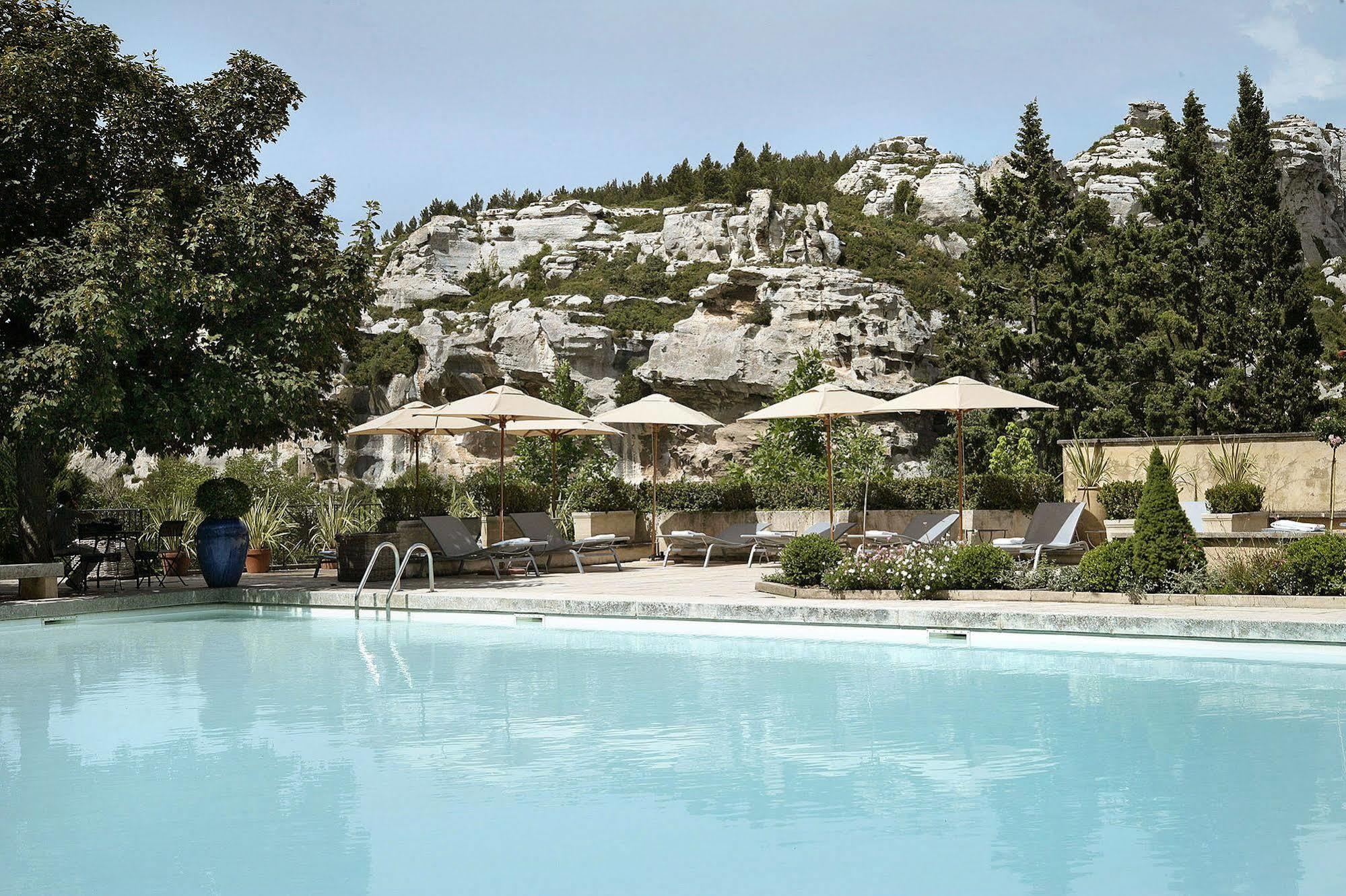 Baumaniere - Les Baux De Provence Hotel Екстериор снимка